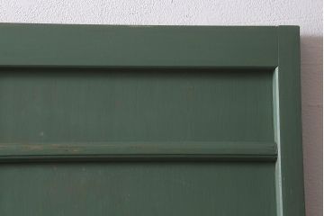 アンティーク建具　大正～昭和初期　ペイント　幅狭　グリーンカラーがおしゃれな舞良戸2枚セット　(R-041439)