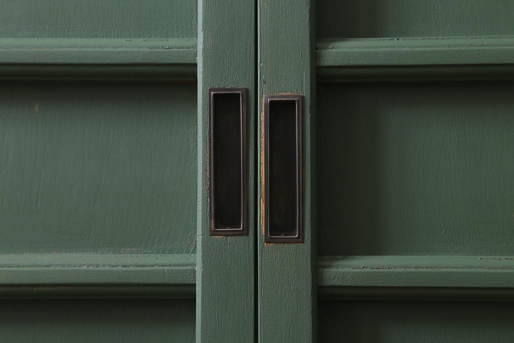 アンティーク建具　大正～昭和初期　ペイント　幅狭　グリーンカラーがおしゃれな舞良戸2枚セット　(R-041439)