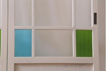 ビンテージ建具　ペイント　ブルーとグリーンの色ガラスが爽やかな印象のガラス戸4枚セット(引き戸、建具)(R-041440)