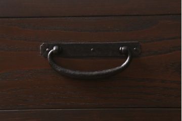 ラフジュ工房オリジナル　古金具リメイク　前板栗材　ヒノキ材　落ち着いた和の雰囲気漂う小引き出し(小物収納、サイドチェスト)(R-041445)