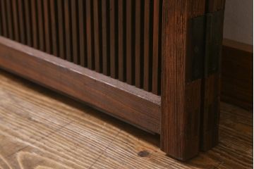 アンティーク建具　古建具リメイク　レトロガラス入り　格子戸をリメイクしたパーテーション(衝立、つい立て、仕切り)(R-041448)