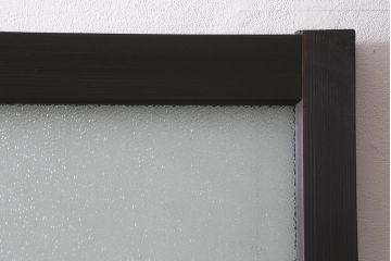アンティーク建具　昭和初期　腰板ケヤキ材　ダイヤガラス入り　上手物!落ち着いた色合いのレトロなガラス戸2枚セット(引き戸)(R-041450)