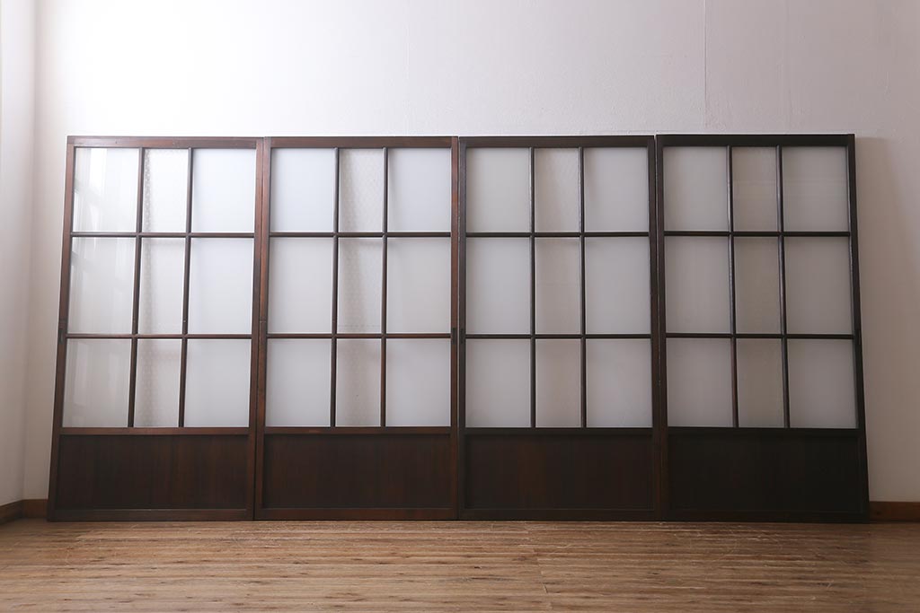 アンティーク建具　昭和初期　すりガラス・当店オリジナルガラス入り　麻の葉模様がお洒落なアクセントのガラス戸4枚セット(引き戸)(R-041451)