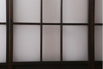 アンティーク建具　昭和初期　すりガラス・当店オリジナルガラス入り　麻の葉模様がお洒落なアクセントのガラス戸4枚セット(引き戸)(R-041451)