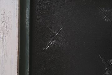 和製アンティーク建具　昭和中期　ペイント　やさしい色合いの木製ドア(扉、開き戸、建具)(R-041455)