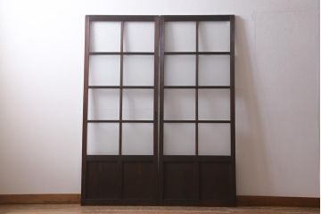 アンティーク建具　和製アンティーク　昭和初期　すりガラス・当店オリジナルガラス　変わり花菱模様のガラスがレトロなガラス戸2枚セット(引き戸、建具)(R-041456)