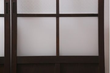 アンティーク建具　和製アンティーク　昭和初期　すりガラス・当店オリジナルガラス　変わり花菱模様のガラスがレトロなガラス戸2枚セット(引き戸、建具)(R-041456)