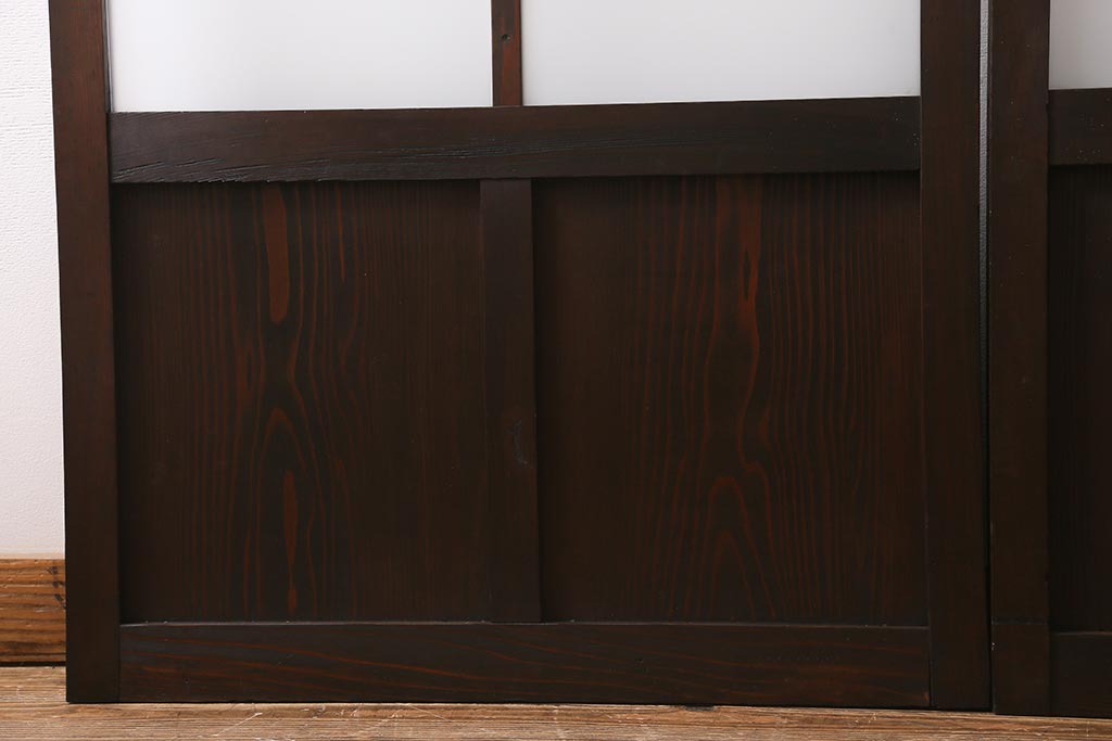 アンティーク建具　和製アンティーク　昭和初期　すりガラス・当店オリジナルガラス　変わり花菱模様のガラスがレトロなガラス戸2枚セット(引き戸、建具)(R-041456)