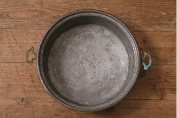 アンティーク雑貨　シャビーな風合いがおしゃれなフランスアンティークの銅鍋(パン、両手鍋)(R-041457)