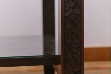 中古　伝統工芸　軽井沢彫り　咲き誇る桜の彫りが見事なサイドテーブル(リビングテーブル、センターテーブル、座卓)(R-041459)