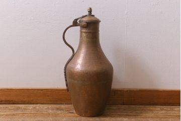 アンティーク雑貨　フランス　蓋付き　アンティークスタイルを引き立てる銅製の水瓶(ジャグ、ピッチャー)(R-041465)