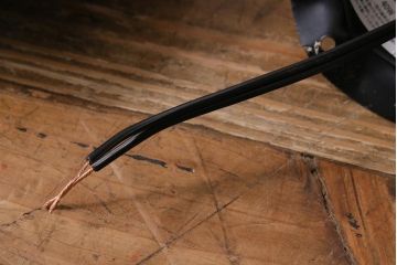 海外ヴィンテージ　アイアンフレーム　吹きガラス　グリーンの色ガラスがおしゃれなペンダントライト(ビンテージ)(R-041466)