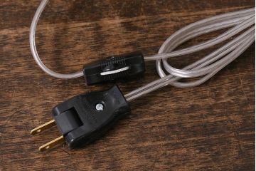 アメリカ製　The New Rochester Jr.　オイルランプをリメイクしたクラシカルなテーブルランプ(スタンドライト、卓上照明)(R-041467)