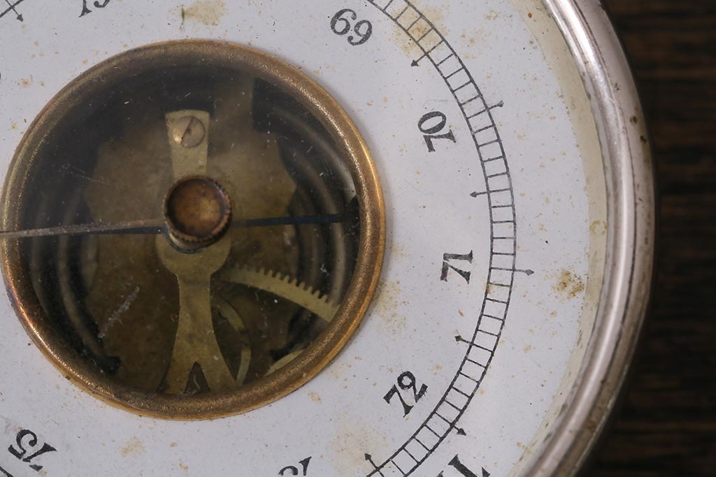 アンティーク雑貨　フランスアンティーク　シンプルさが格好いい気圧計(バロメーター、ディスプレイ雑貨)(R-041472)