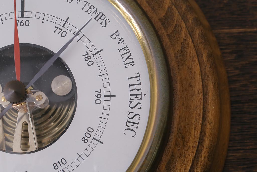 ヴィンテージ雑貨　木製　ビンテージスタイルにぴったりなフランス製の気圧計(バロメーター、ディスプレイ雑貨)(R-041473)