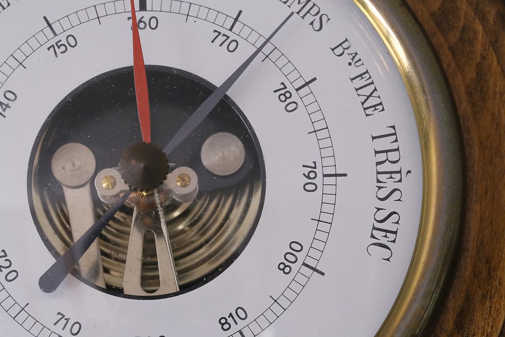 ヴィンテージ雑貨　木製　ビンテージスタイルにぴったりなフランス製の気圧計(バロメーター、ディスプレイ雑貨)(R-041473)