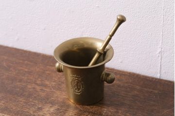 ヴィンテージ雑貨　フランスビンテージ　青銅製のスパイスマッシャー(すり鉢、すりこぎ)(R-041474)