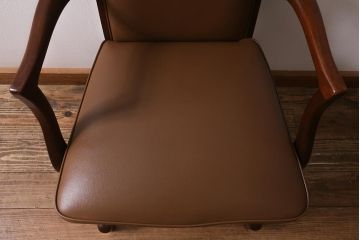 ビンテージ家具　maruni(マルニ木工)　マキシマムシリーズ　ベルサイユM　ダイニングチェア(アームチェア、椅子)(R-041481)