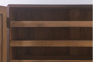 アンティーク家具　昭和中期　総桐材　衣装盆付き　調湿性と気密性に優れた桐箪笥(重ね箪笥、和タンス、衣装箪笥、桐たんす)(R-041533)