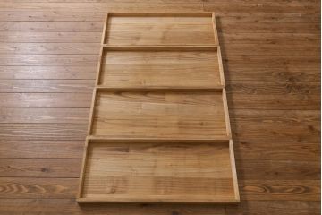 アンティーク家具　昭和中期　総桐材　衣装盆付き　調湿性と気密性に優れた桐箪笥(重ね箪笥、和タンス、衣装箪笥、桐たんす)(R-041533)