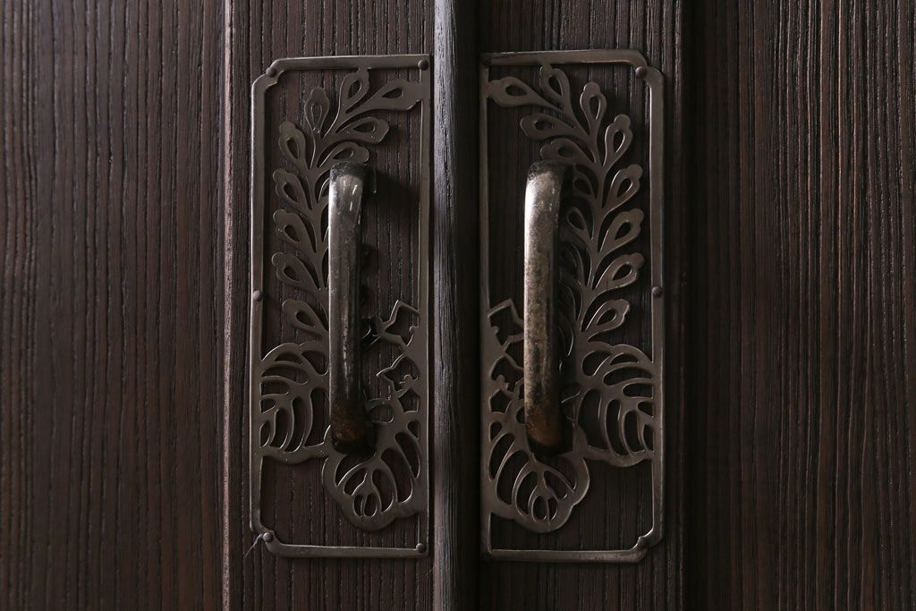 アンティーク家具　昭和中期　総桐材　衣装盆付き　調湿性と気密性に優れた桐箪笥(重ね箪笥、和タンス、衣装箪笥、桐たんす)(R-041533)