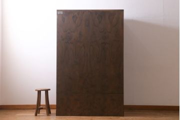 中古　伝統民芸家具　岩谷堂箪笥　漆塗り　味わい深い杢目が目を引く洋服タンス(ワードローブ)(R-041534)