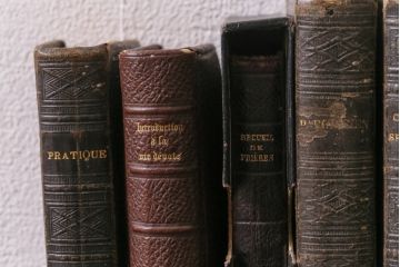 アンティーク雑貨　Missel フランスアンティークの洋書6冊セット(古書、本)(R-041536)