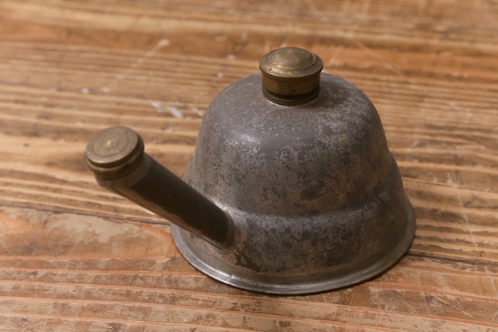 【ジャンク品】　アンティーク雑貨　コレクションとしてもおすすめのスチーム器　(R-041537)