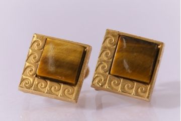 ヴィンテージ雑貨　スクエア型のエレガントなビンテージイヤリング(アクセサリー)(R-041544)