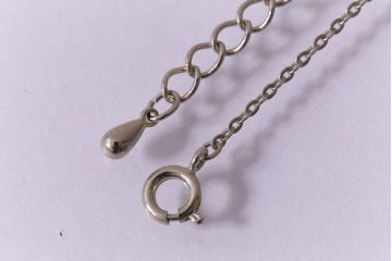 ヴィンテージ雑貨　ヨーロッパ　デルフト磁器　風車が描かれたビンテージのネックレス(ペンダント、アクセサリー)(R-041545)