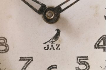 アンティーク雑貨　フランスヴィンテージ　JAZ社　レトロな風合いが魅力の目覚まし時計(置時計、枕時計、ビンテージ)(R-041550)
