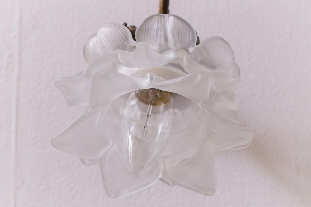 ヴィンテージ照明　フランスビンテージ　青銅　花型シェードのウォールランプ(壁付け照明、壁掛け照明)(R-041551)