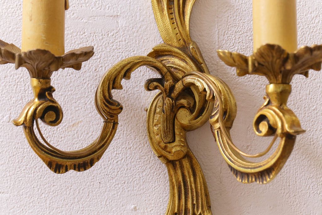 ヴィンテージ照明　フランスビンテージ　クラシックなウォールランプ2個セット(壁付け照明、壁掛け照明)(R-041552)