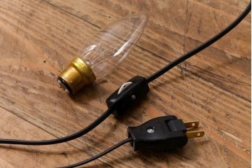 ヴィンテージ雑貨　フランスビンテージ　インダストリアルなカプセルランプ(ウォールランプ、壁付け、壁掛け照明)(R-041553)