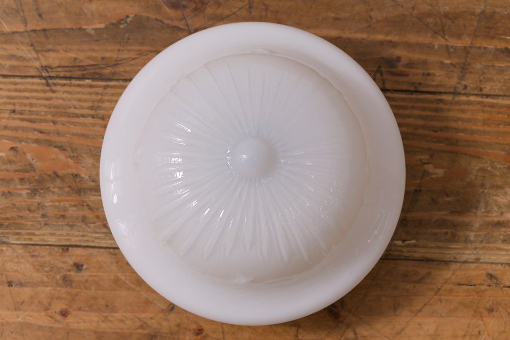 アンティーク照明　エンボスがおしゃれなペンダントライト(吊り下げ照明、天井照明)(R-041554)