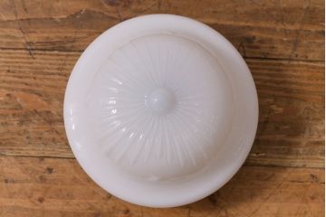 アンティーク照明　エンボスがおしゃれなペンダントライト(吊り下げ照明、天井照明)(R-041554)