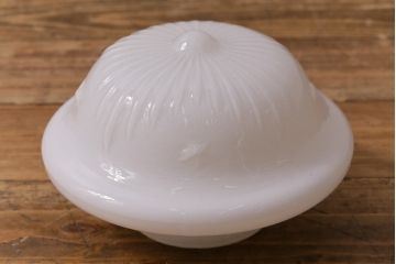 アンティーク照明　エンボスがおしゃれなペンダントライト(吊り下げ照明、天井照明)(R-041554)