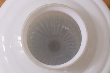 アンティーク照明　エンボスがおしゃれなペンダントライト(吊り下げ照明、天井照明)(R-041554)