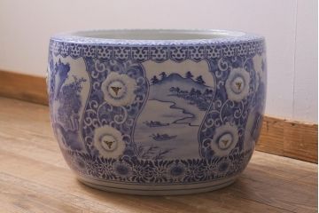 アンティーク雑貨　昭和初期　山水図・桜　繊細に描かれた図が美しい瀬戸火鉢(鉢カバー)(R-041561)