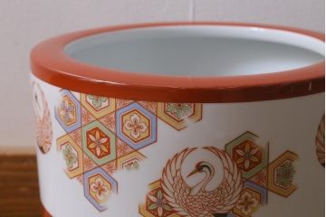 アンティーク雑貨　昭和初期　オールドノリタケ(則武、日陶)　鶴丸文　目を引く朱色の火鉢(手あぶり、鉢カバー、傘立て)(R-041565)