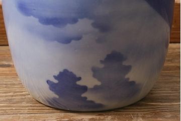 レトロ雑貨　富士山の図　淡い色が優しげな瀬戸火鉢(手あぶり、鉢カバー)(R-041566)