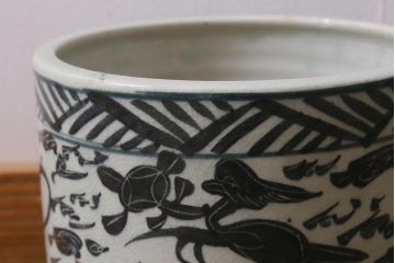 アンティーク雑貨　和製アンティーク　鳥文　モダンな雰囲気漂う瀬戸火鉢(鉢カバー)(R-041568)