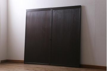 アンティーク建具　和製アンティーク　明治大正期　落ち着いた木色が上品な板戸2枚セット(帯戸、建具)(R-041574)