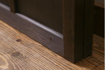 アンティーク建具　モールガラス入り　素朴な雰囲気が魅力のレトロなガラス戸2枚セット(引き戸)(R-041576)