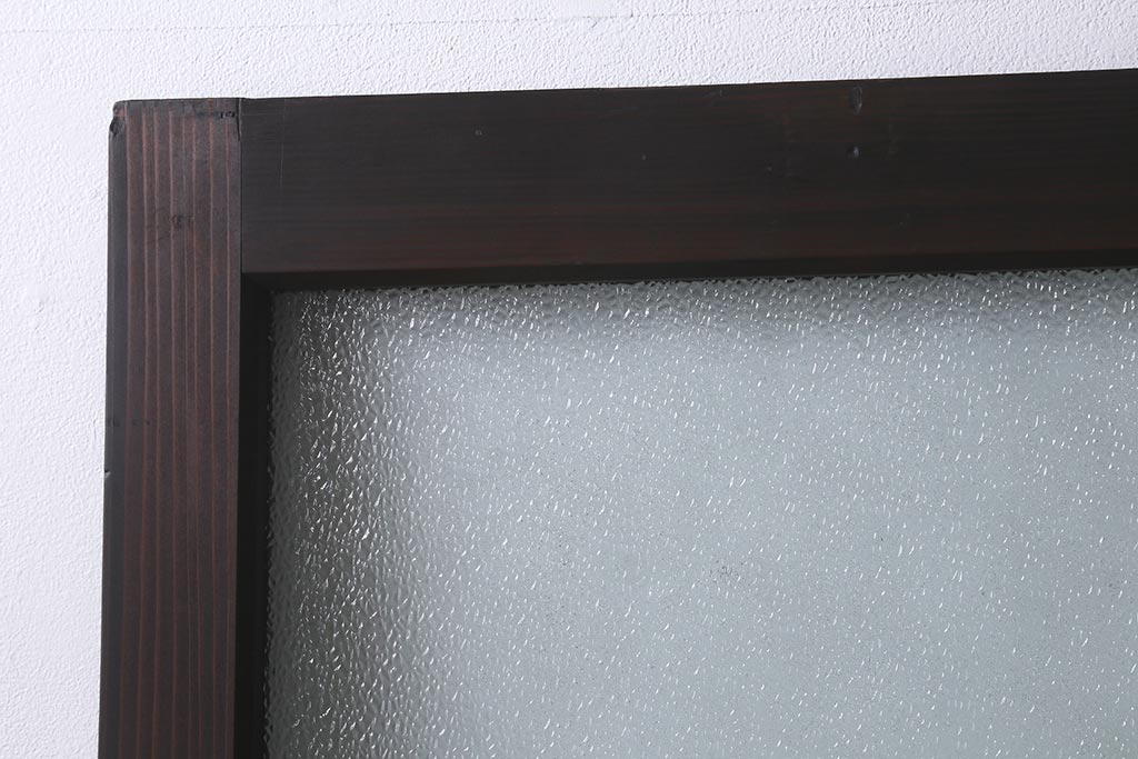 アンティーク建具　上手物!　腰板(欅材)　ダイヤガラス　落ち着いた色合いのレトロなガラス戸2枚セット　(R-041580)