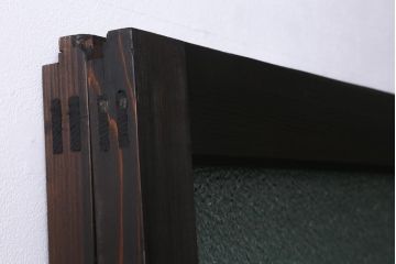 アンティーク建具　上手物!　腰板ケヤキ材　ダイヤガラス　落ち着いた色合いのレトロなガラス戸2枚セット(引き戸・建具)(R-041580)