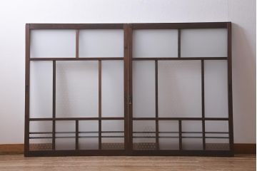 アンティーク建具　昭和初期　すりガラス・当店オリジナルガラス入り　レトロな空間づくりにおすすめのガラス戸2枚セット(窓、引き戸、建具)(R-041583)