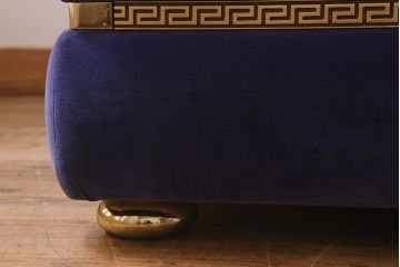 中古　イタリア　VERSACE(ヴェルサーチ)　スリーシーターソファ(三人掛け、3人掛け、トリプルソファ)(定価約180万円)(R-041591)