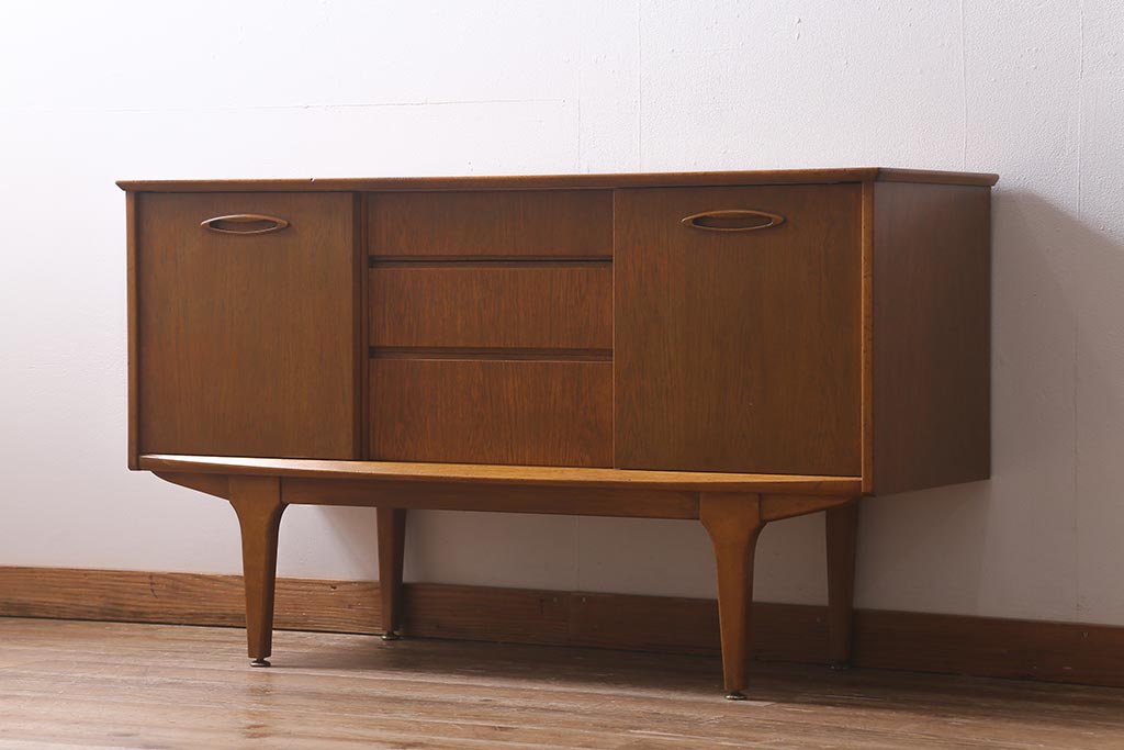 ヴィンテージ家具　北欧ビンテージ　ジェンティーク　チーク材　スモールサイドボード(テレビ台、テレビボード、収納棚)(R-041593)