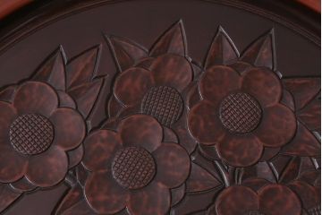 鎌倉彫　白日堂　伊志良不説作　丸盆　箱付き(和盆、木製盆、漆器)(R-041598)
